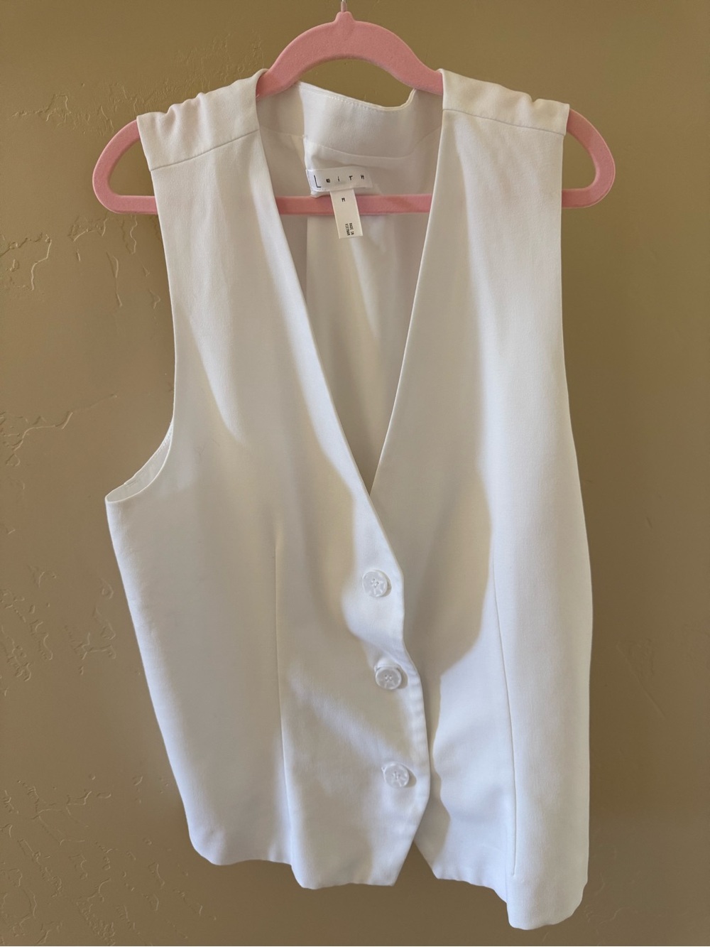 White Sleeveless Button-Front Vest